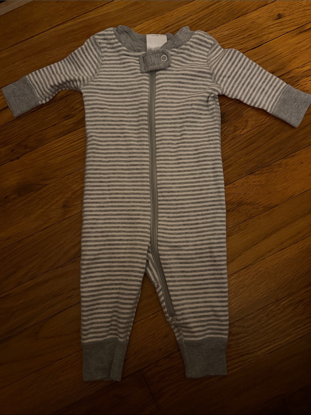 Grey Hanna Anderson pajama
